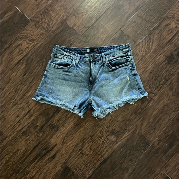 Kut from the Kloth Pants - KUT from the Kloth high rise jean shorts, size 10